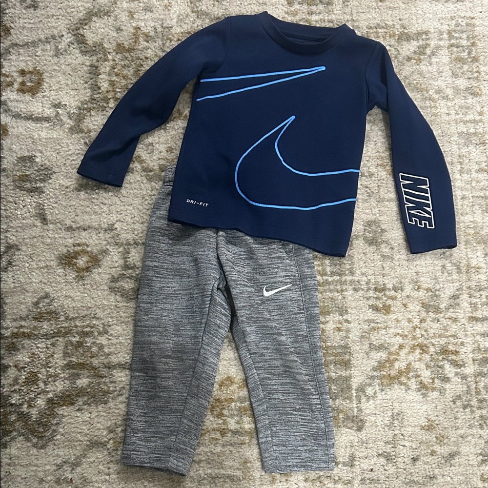 Nike Kids' Navy and Heather Gray Set